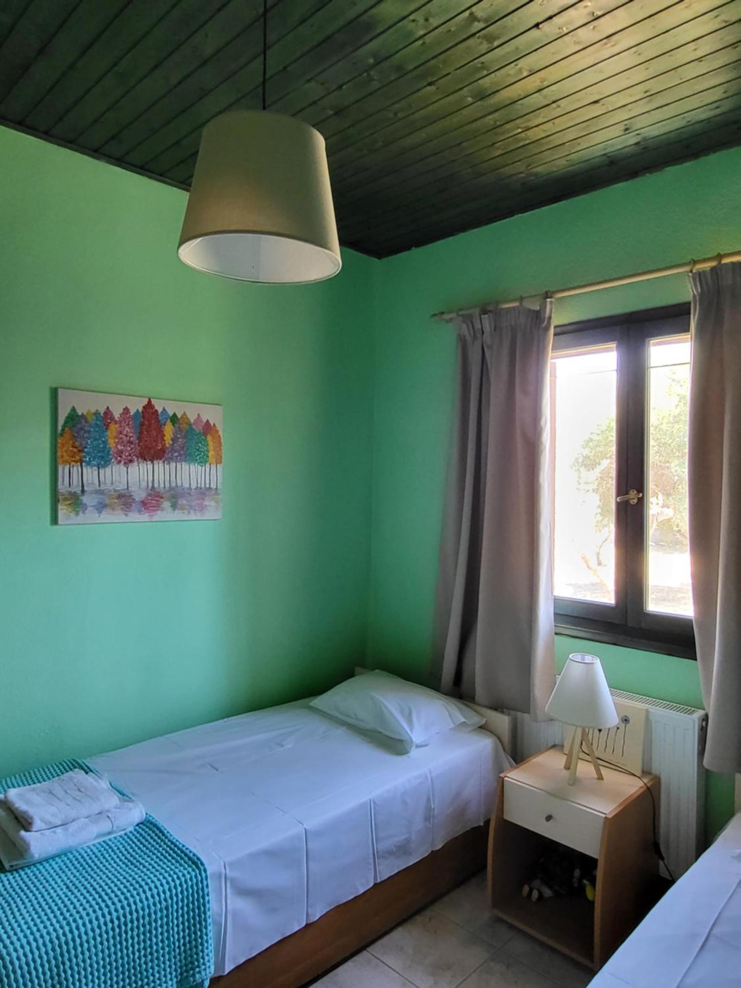Villa Trifon By Rentalspro Services -Nea Potidea Halkidiki المظهر الخارجي الصورة