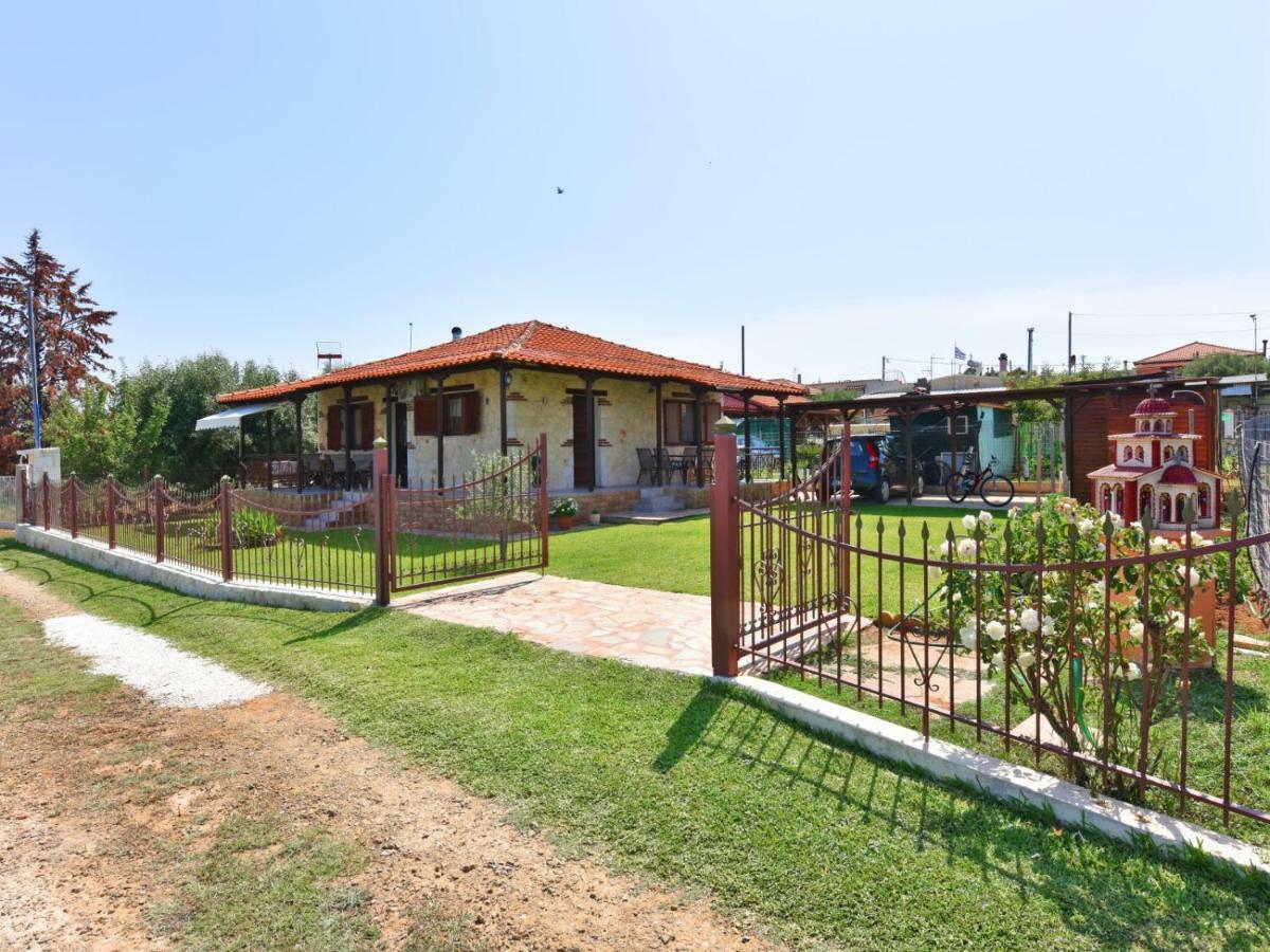 Villa Trifon By Rentalspro Services -Nea Potidea Halkidiki المظهر الخارجي الصورة