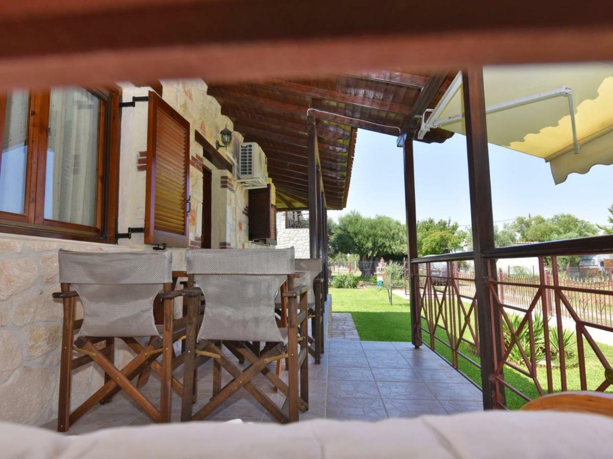 Villa Trifon By Rentalspro Services -Nea Potidea Halkidiki المظهر الخارجي الصورة