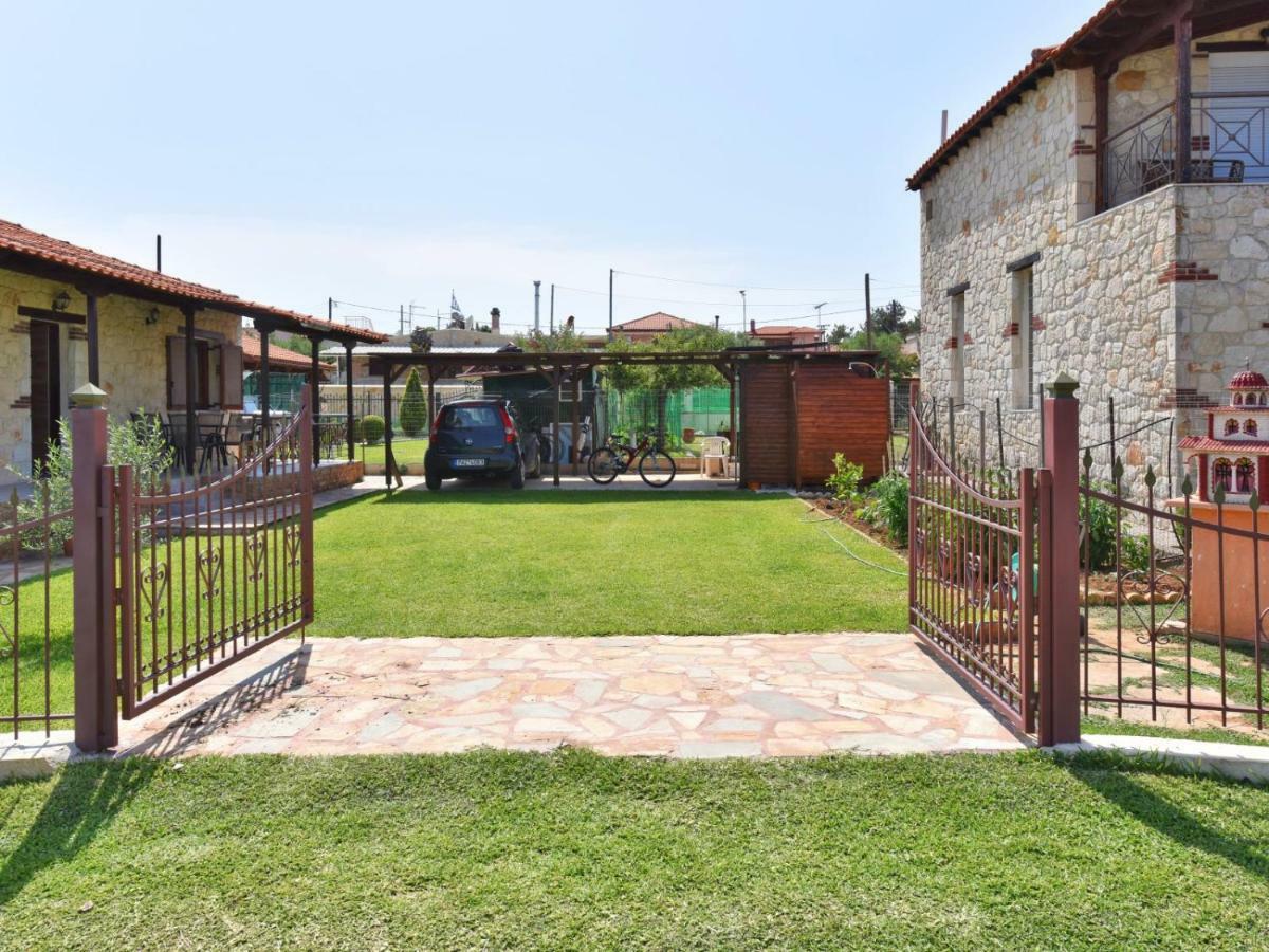 Villa Trifon By Rentalspro Services -Nea Potidea Halkidiki المظهر الخارجي الصورة